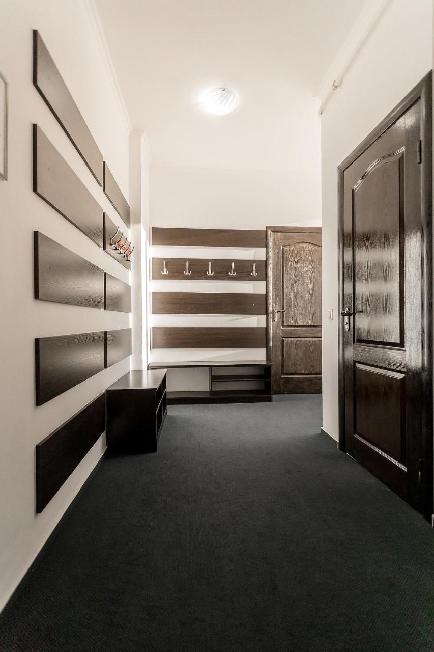 Sunlit Hotel Ivano-Frankivsk Exterior photo